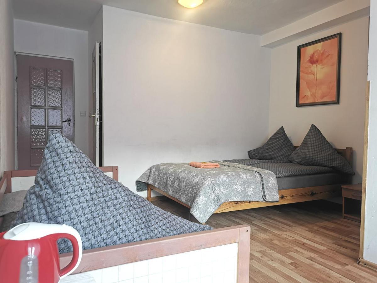 Bed & Breakfast Malinowy *